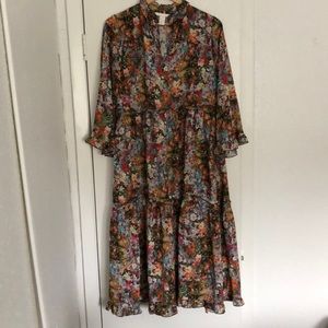 H&M Dresses - Floral Dress H&M Dresses - Floral Dress